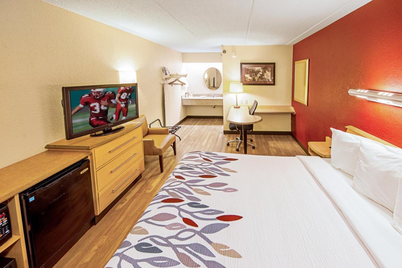 Red Roof Inn Charleston West - Hurricane, Wv Teays Valley Bagian luar foto