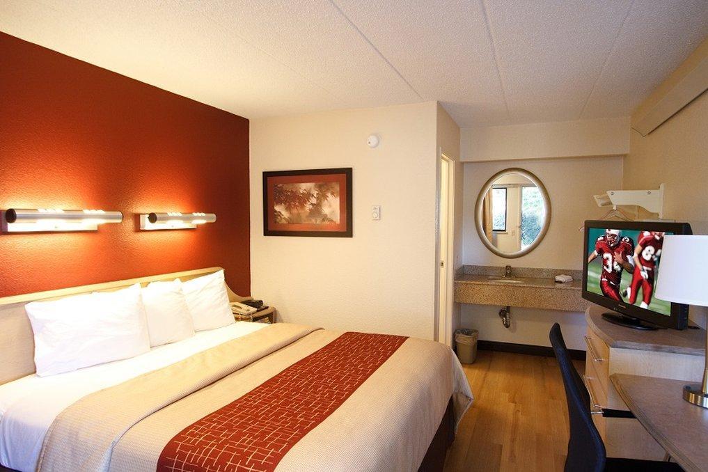 Red Roof Inn Charleston West - Hurricane, Wv Teays Valley Bagian luar foto